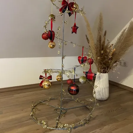 Bezaubernde Mit Rosengarten Appartamento