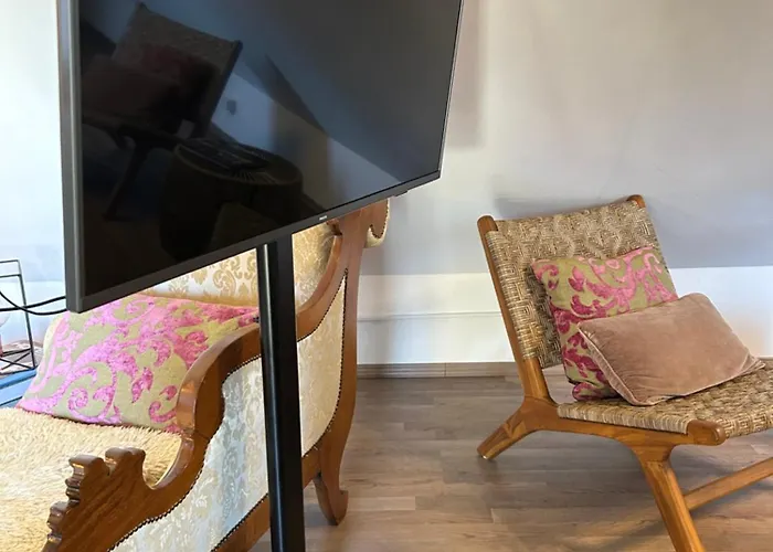 Bezaubernde Mit Rosengarten Apartmán *